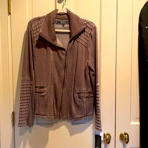 Lightweight but cozy stylish jacket